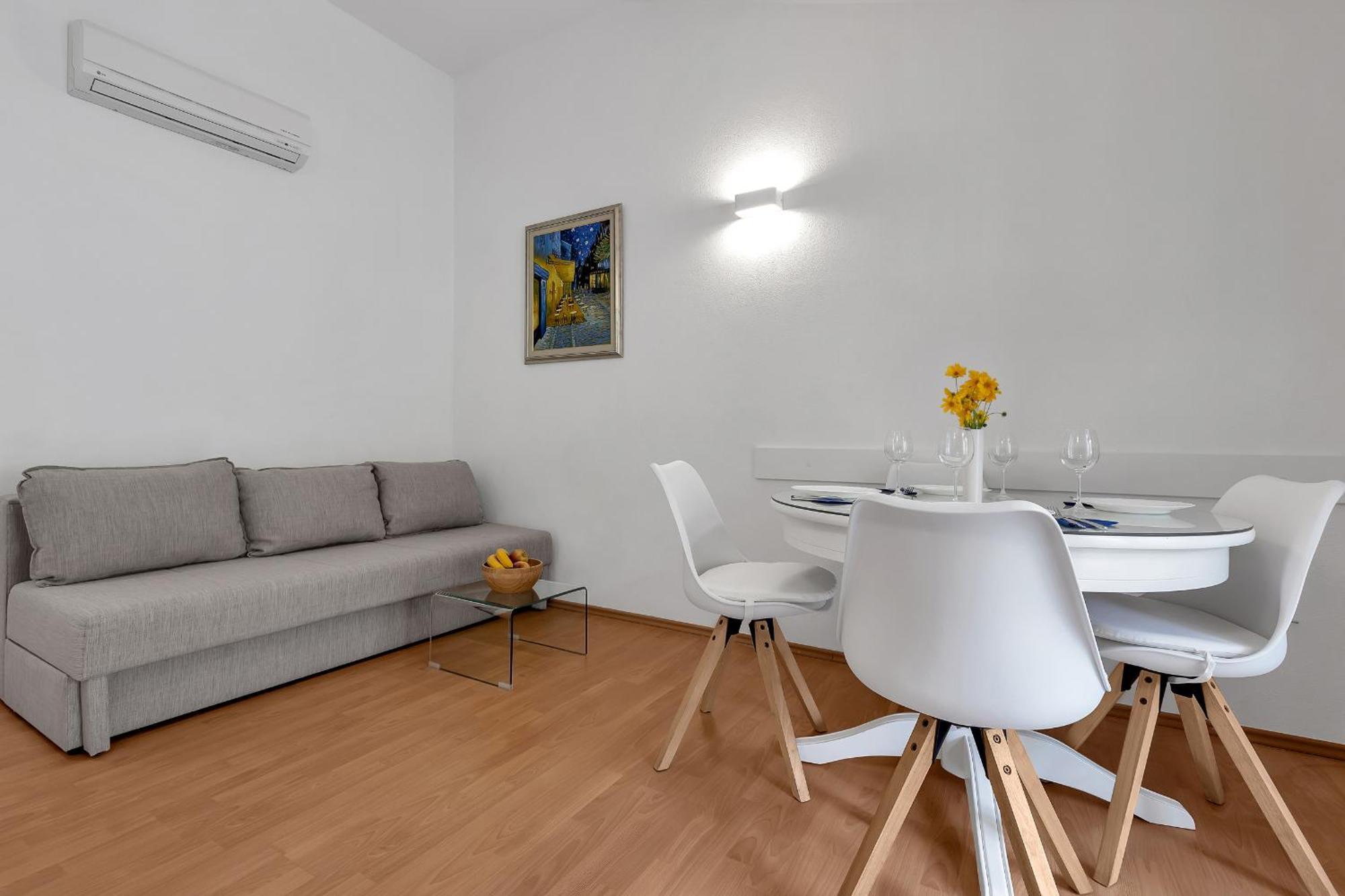 Apartments Villa Katarina 투체피 외부 사진